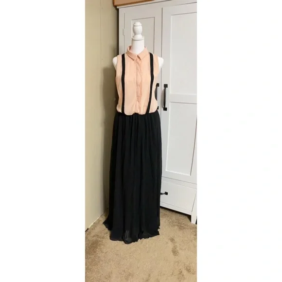 Bisou Bisou Dresses | Bisou Bisou Long Dress/ Gown | Color: Black/Pink | Size: 10 | J3nnystuff93's Closet Bisou Bisou Dresses | Bisou Bisou Long Dress/ Gown | Color: Black/Pink | Size: 10 | J3nnystuff93's Closet
